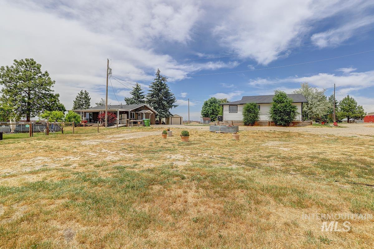 9751 Gloria Road Middleton, ID 83644 - Photo 1 of 42