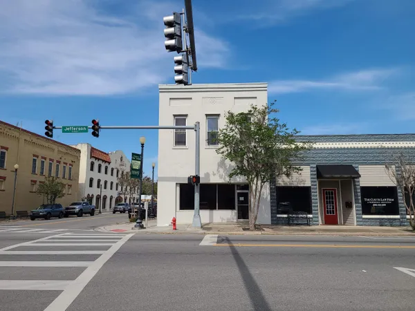 $1,200 | 101 North Jefferson Street, Perry, FL 32347