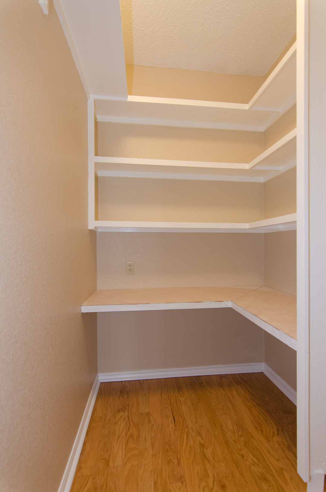 10819 Crown Colony Drive, Unit 38 Austin, TX 78747 - Photo 16 of 28 a view of small space with racks on the wall