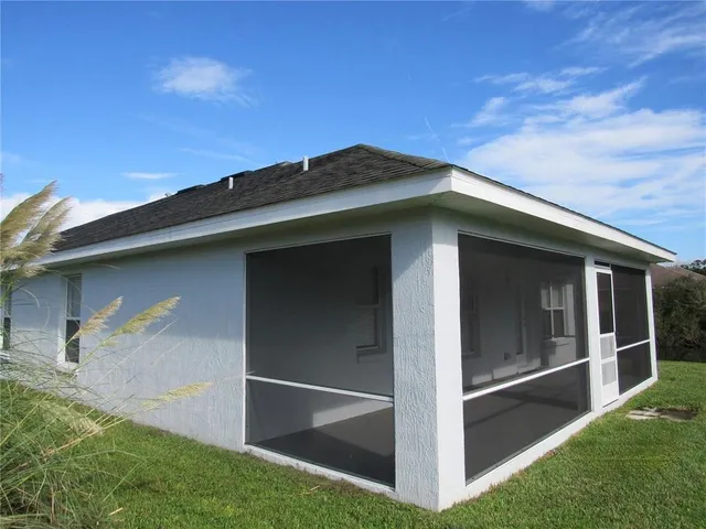$2,050 | 1668 Turtle Rock Drive, Lakeland, FL 33803