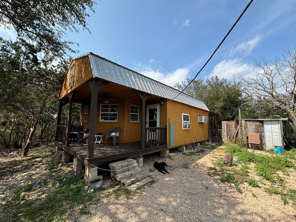 313 Elm Pass II Road East Center Point, TX 78010 - Photo 6 of 37