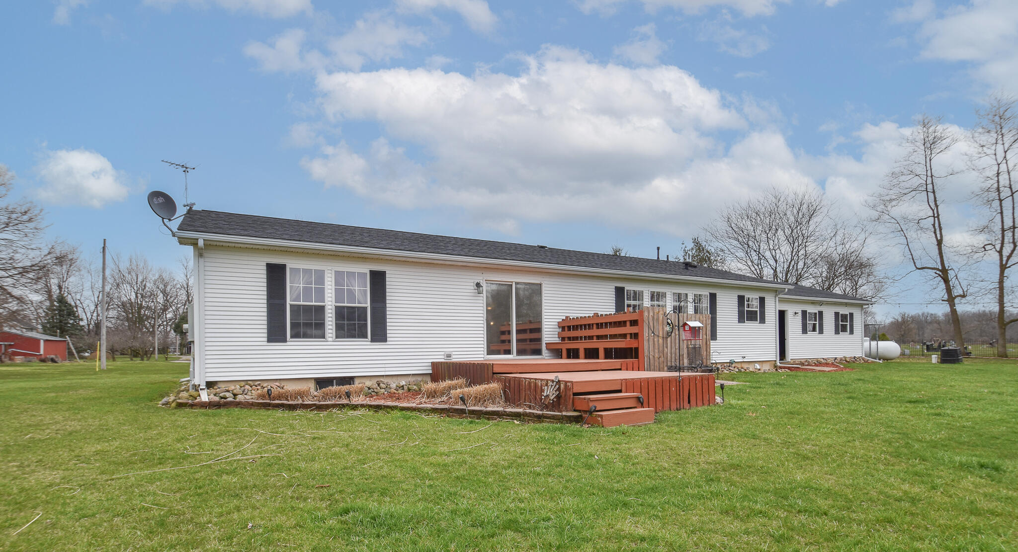 814 Halls Corner Road Montgomery, MI 49255 - Photo 2 of 44 DSC_0009-Edit