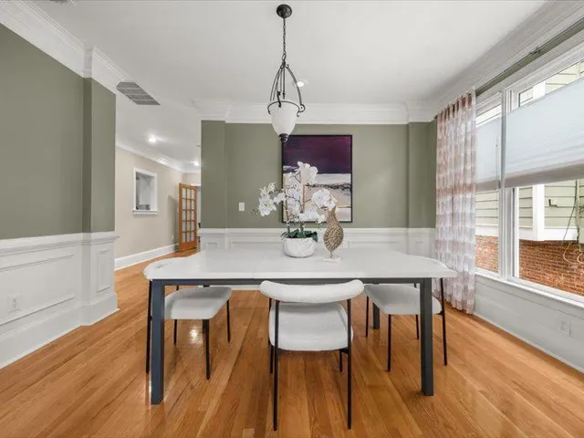 $847,800 | 121 Fulton Way Southeast, Atlanta, GA 30312