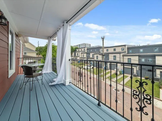 $847,800 | 121 Fulton Way Southeast, Atlanta, GA 30312