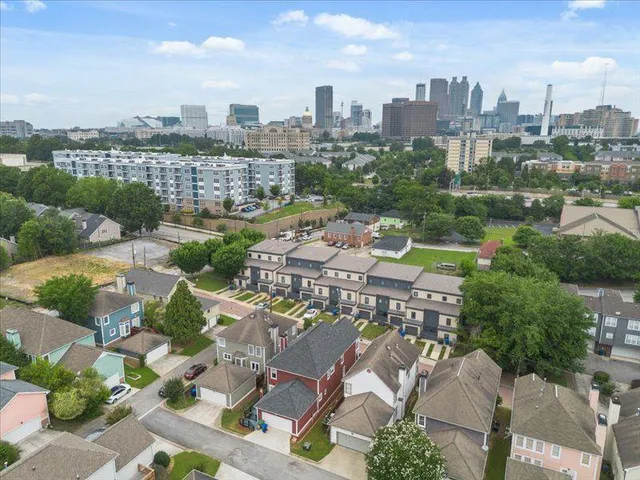 $847,800 | 121 Fulton Way Southeast, Atlanta, GA 30312