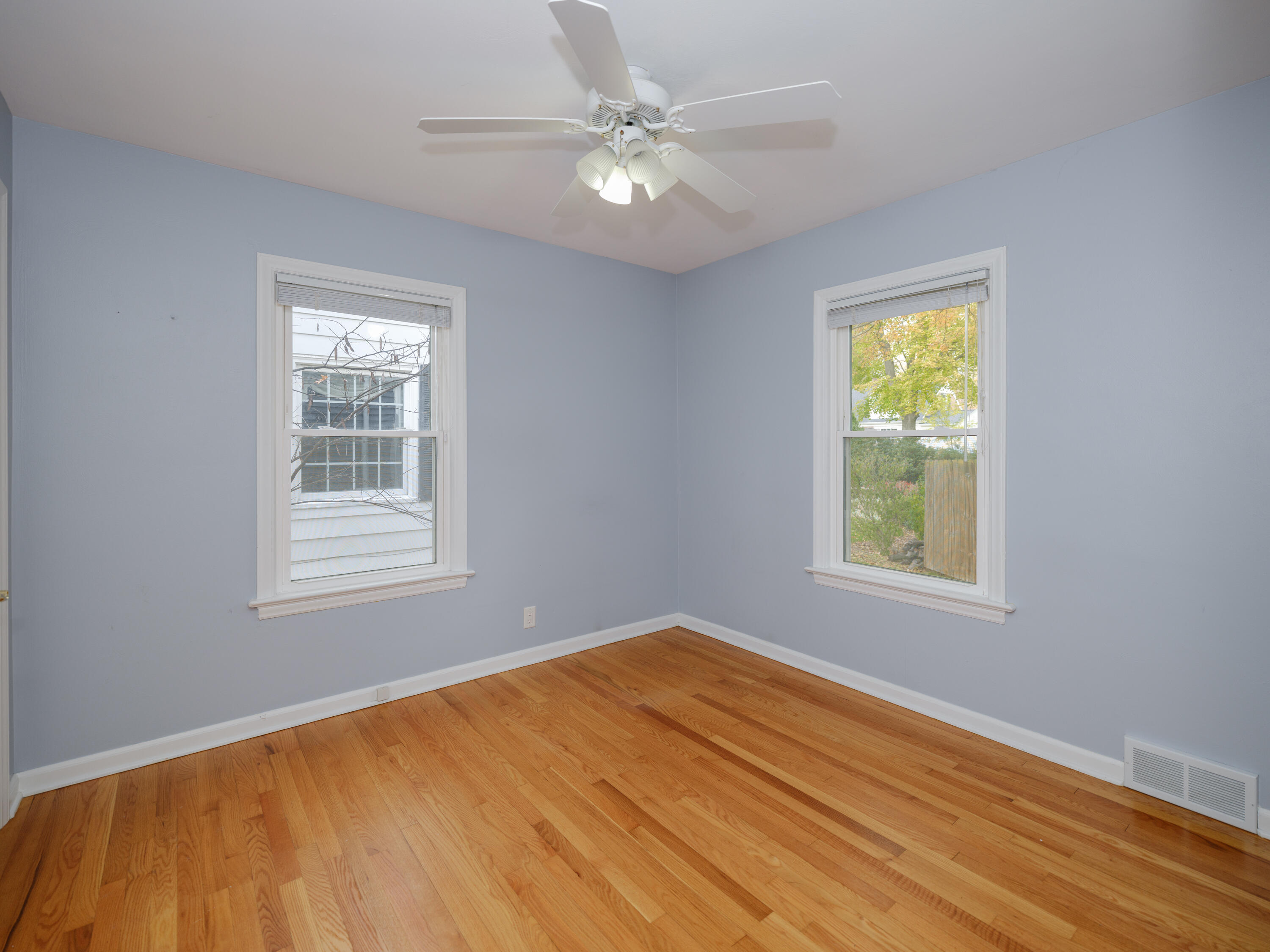 1921 Banbury Road Kalamazoo, MI 49001 - Photo 13 of 24 1921 Banbury Rd-113