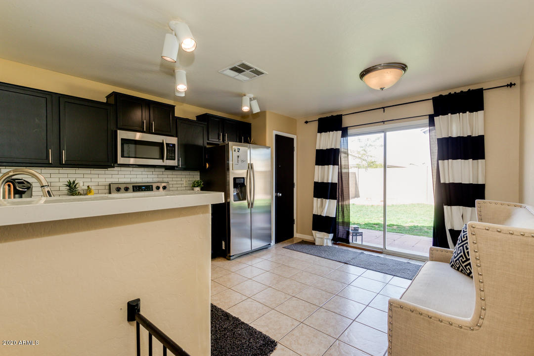 11624 West Retheford Road Youngtown, AZ 85363 - Photo 5 of 21 07-Retheford