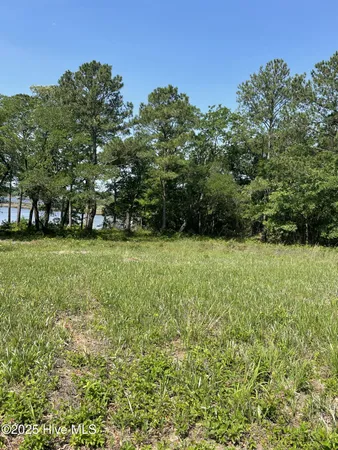 $275,000 | 406 Red Drum Way West, Swansboro, NC 28584