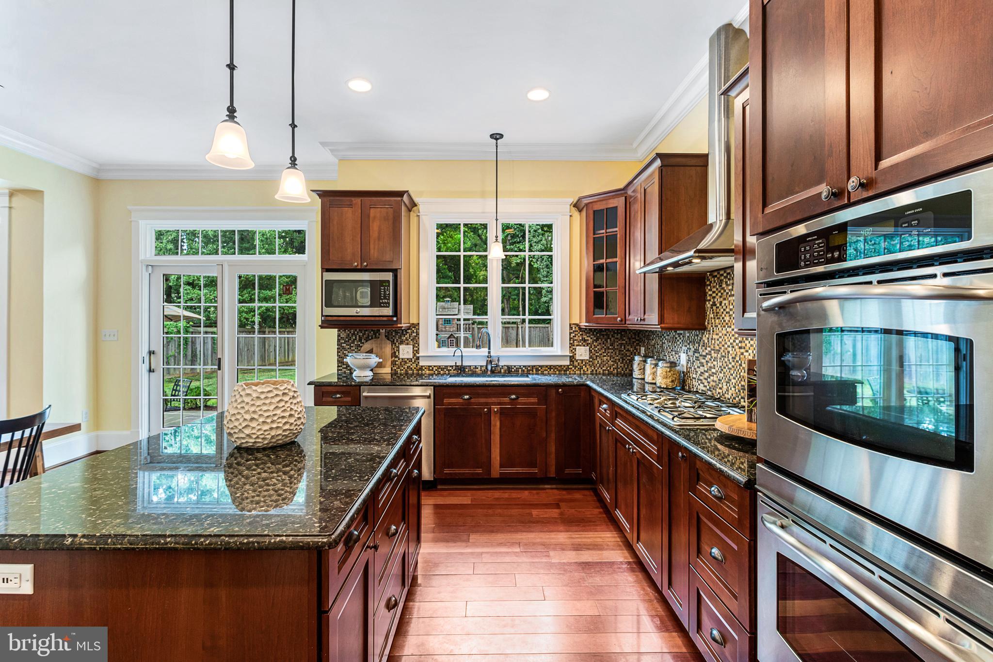 9635 Elrod Road Kensington, MD 20895 - Photo 24 of 68 Solid wood cabinetry