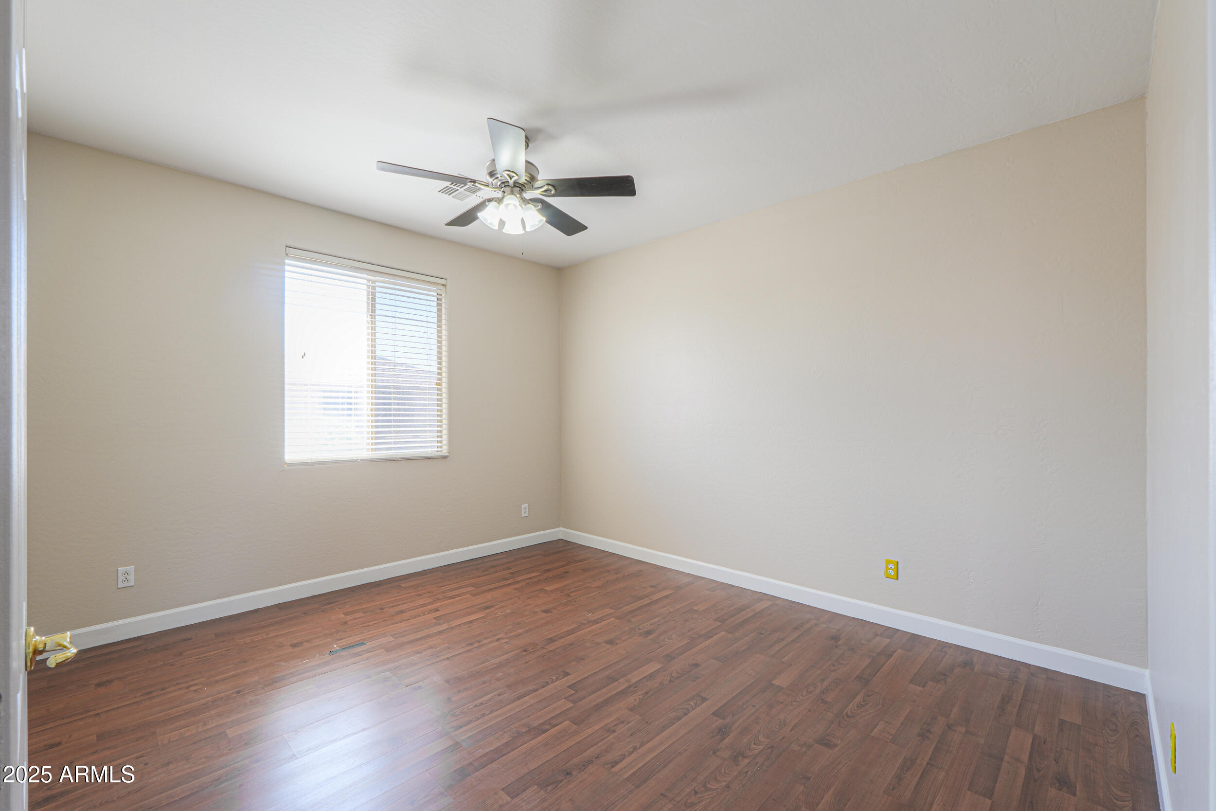 43223 West Venture Road Maricopa, AZ 85138 - Photo 45 of 70 29