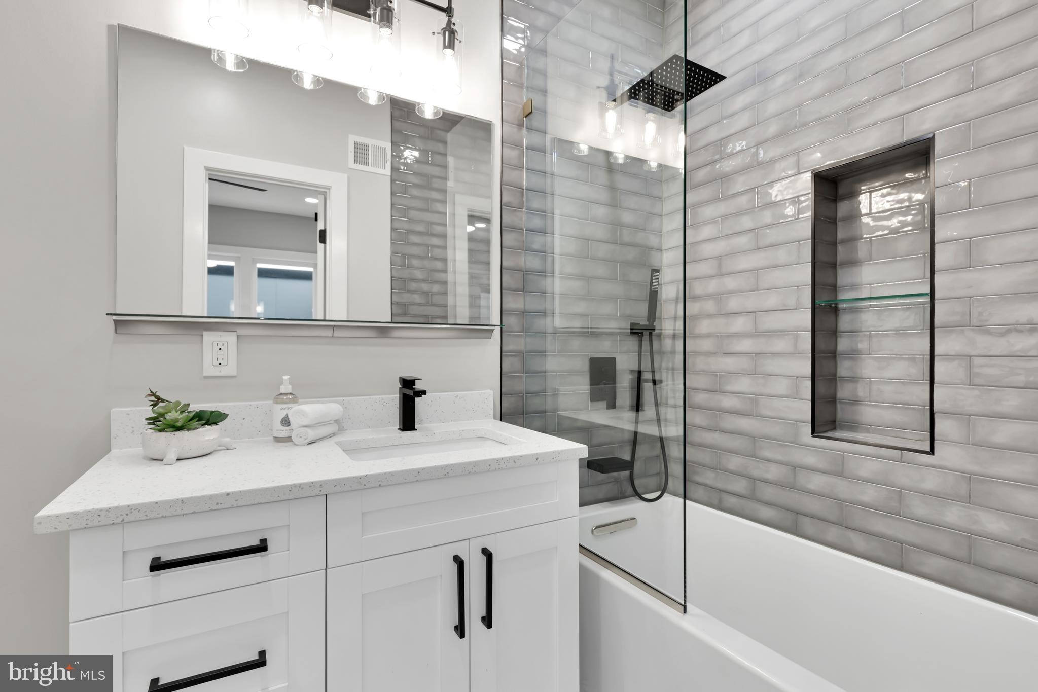 1349 Perry Place Northwest, Unit 2 Washington, DC 20010 - Photo 23 of 37