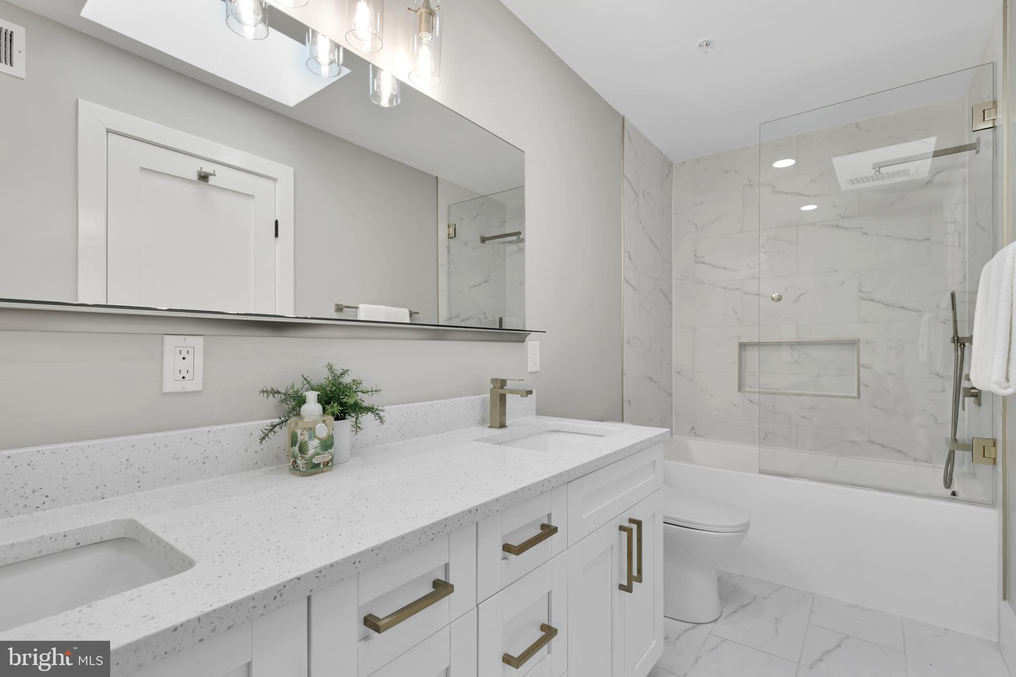 1349 Perry Place Northwest, Unit 2 Washington, DC 20010 - Photo 29 of 37