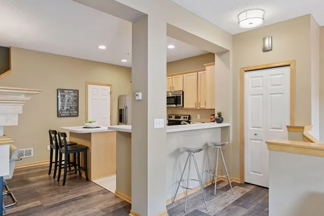 $269,900 | 13876 52nd Avenue North, Plymouth, MN 55446