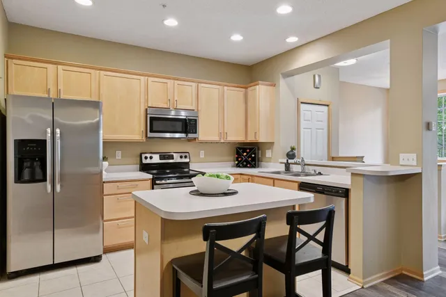 $269,900 | 13876 52nd Avenue North, Plymouth, MN 55446