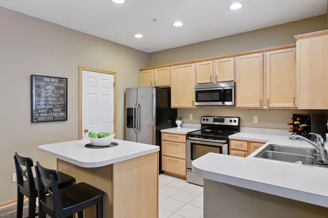 $269,900 | 13876 52nd Avenue North, Plymouth, MN 55446