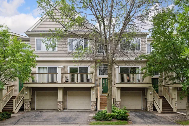 $269,900 | 13876 52nd Avenue North, Plymouth, MN 55446