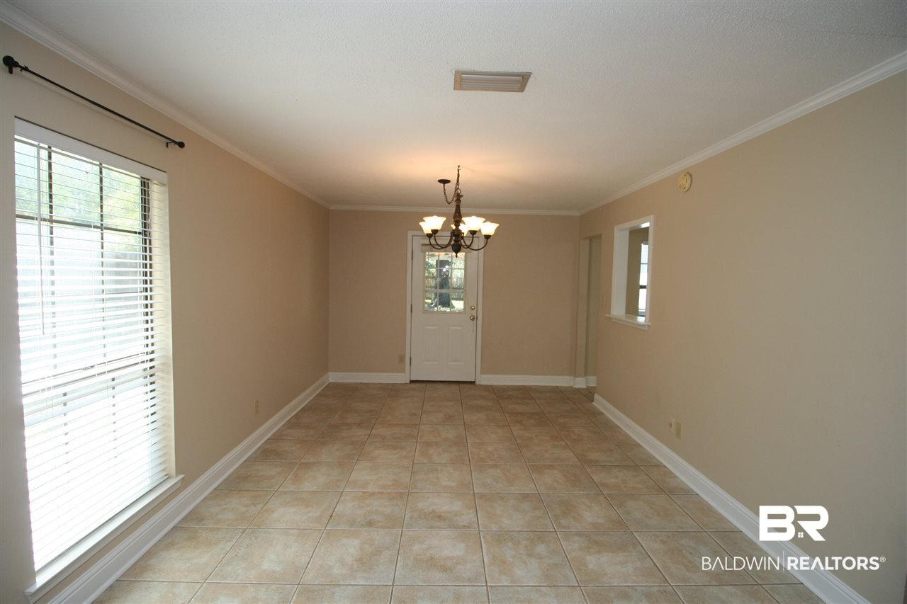 491 Ridgewood Drive Daphne, AL 36526 - Photo 7 of 24 Gallery Image 7