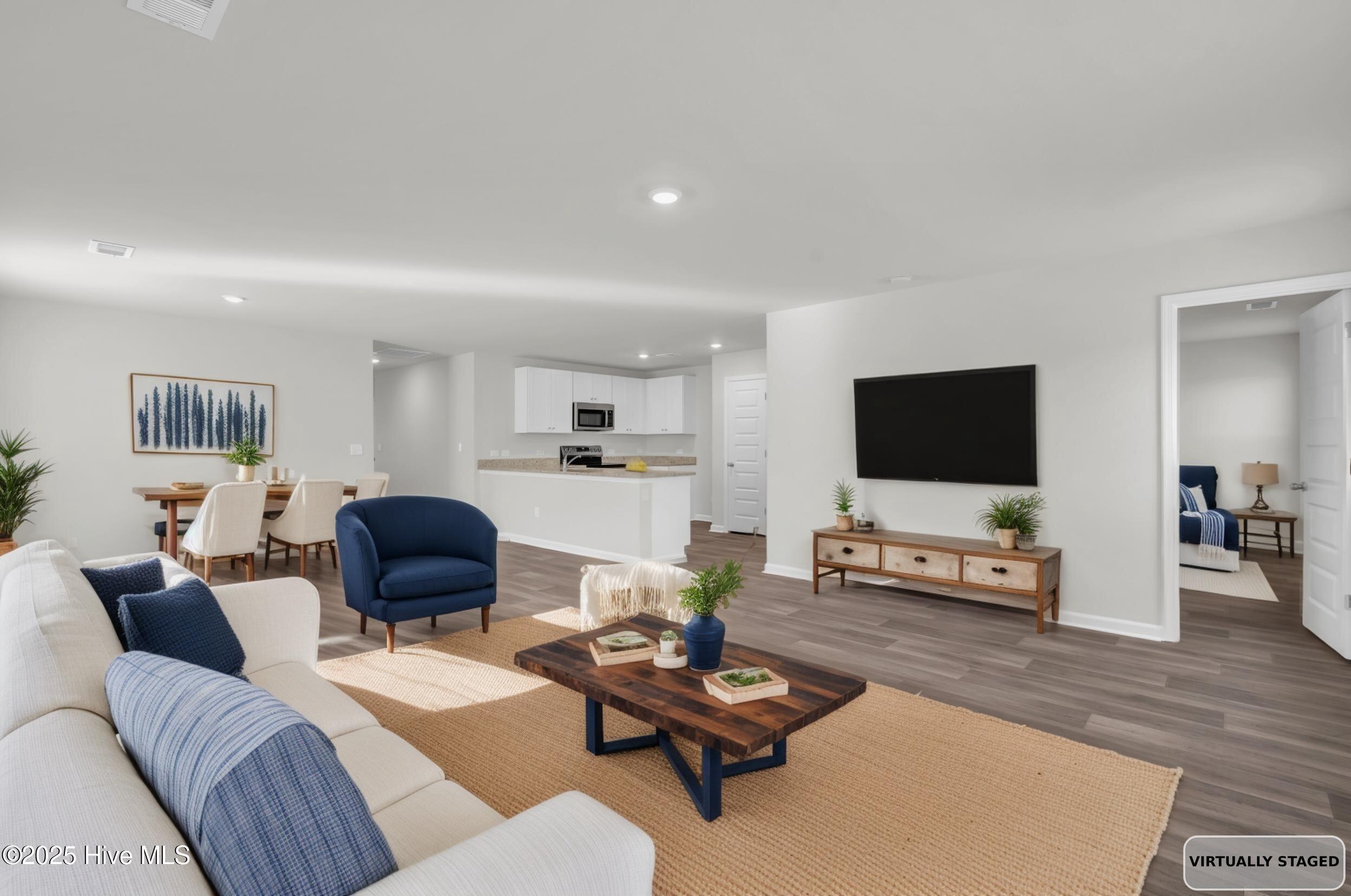 6359 Swainson Street Southwest Ocean Isle Beach, NC 28469 - Photo 3 of 31 Virtual common area 2