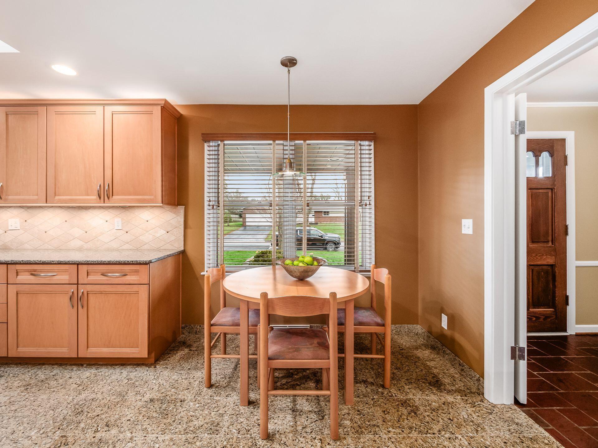 2080 Chardon Road Columbus, OH 43220 - Photo 27 of 115 Kitchen