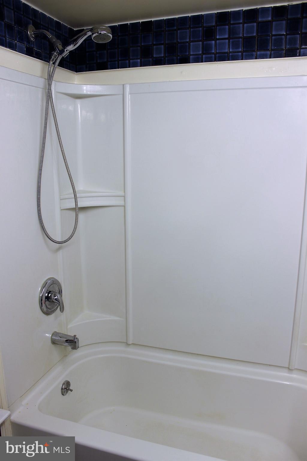 2 Center Road, Unit 2 Towson, MD 21286 - Photo 14 of 19 Balth tub 2 years old.