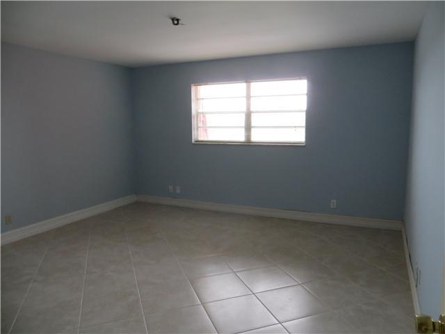 22605 Southwest 66th Avenue, Unit 406 Boca Raton, FL 33428 - Photo 5 of 10 Additional Photo