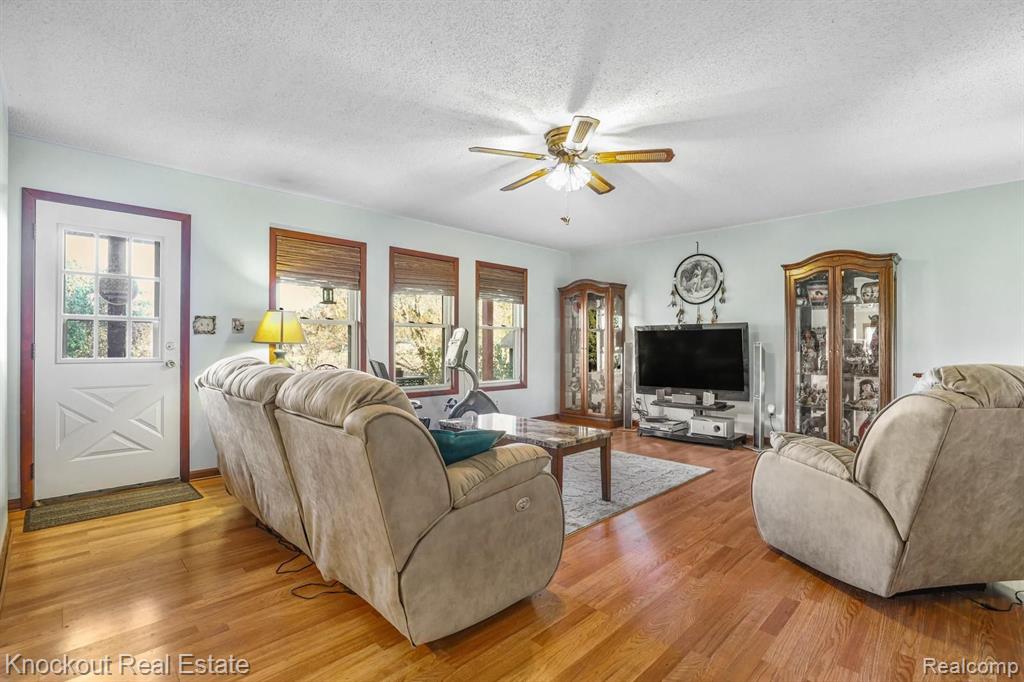8961 Vassar Road Millington, MI 48746 - Photo 20 of 55 Gallery Image 20