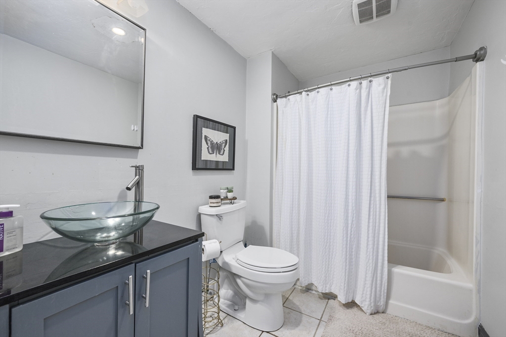 300 Falmouth Road, Unit 9E Mashpee, MA 02649 - Photo 23 of 40