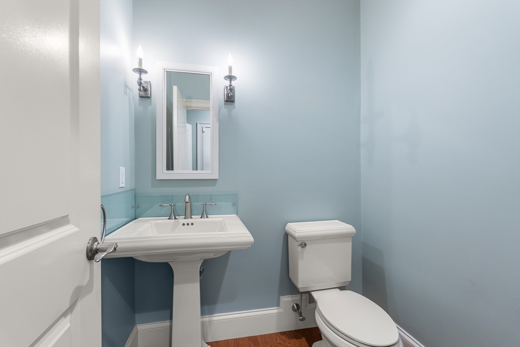56 Summit Road, Unit 5 Belmont, MA 02478 - Photo 12 of 28 Gallery Image 12