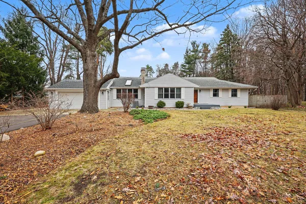 $550,000 | 5505 Fulton Street East, Ada, MI 49301