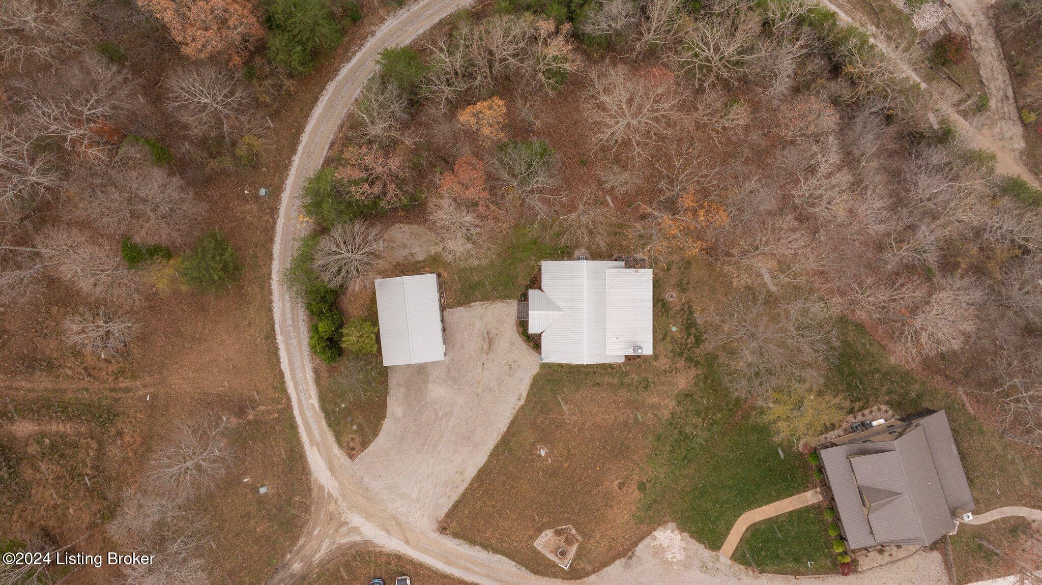 599 Mallard Pointe Road Clarkson, KY 42726 - Photo 12 of 44 12-web-or-mls-DJI_20241121090239_0264_D