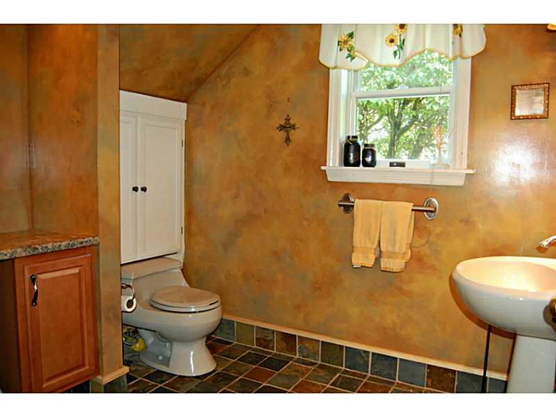 232 Navajo Road Upper St. Clair, PA 15241 - Photo 11 of 25 Partial Bath.