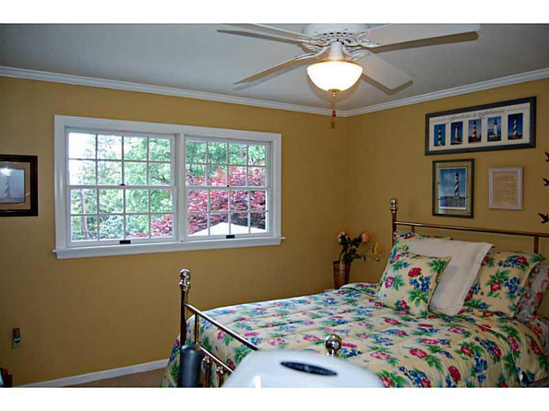 232 Navajo Road Upper St. Clair, PA 15241 - Photo 18 of 25 Bedroom.