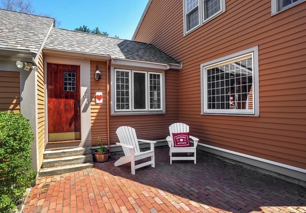 138 Vernon Road Scituate, MA 02066 - Photo 4 of 36 Gallery Image 4