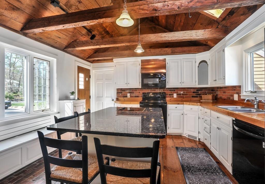 138 Vernon Road Scituate, MA 02066 - Photo 7 of 36 Gallery Image 7