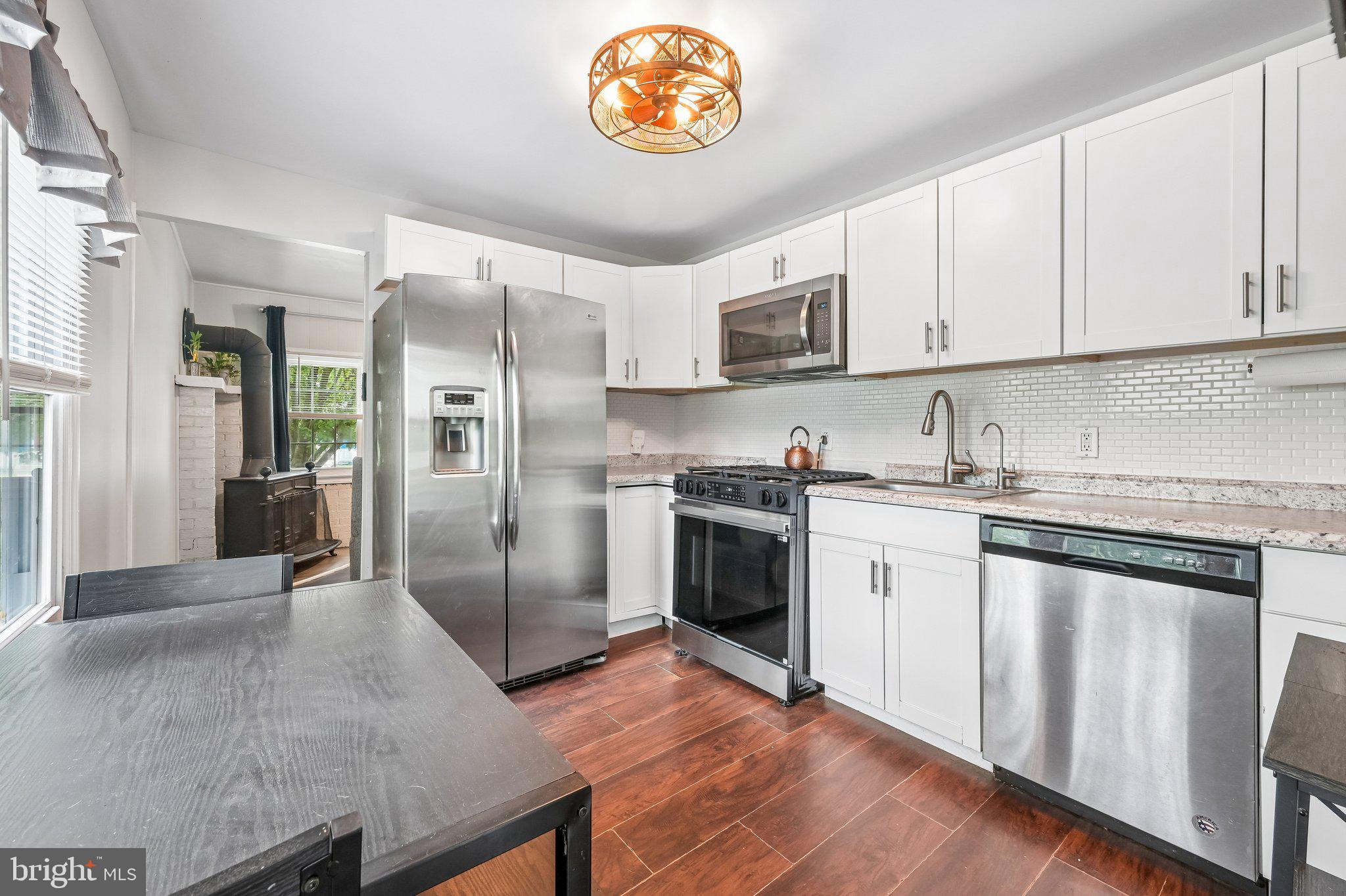 26 Wilson Road Clementon, NJ 08021 - Photo 12 of 25 Updated Kitchen