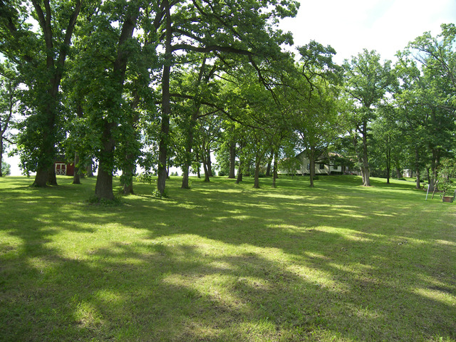 1914 Ole Hickory Road Amboy, IL 61310 - Photo 2 of 6