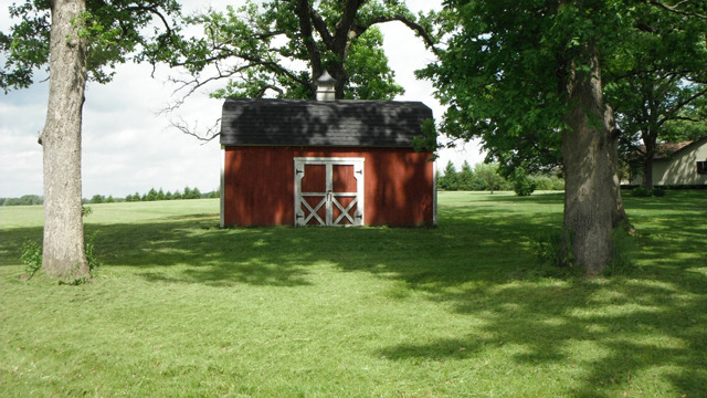 1914 Ole Hickory Road Amboy, IL 61310 - Photo 3 of 6