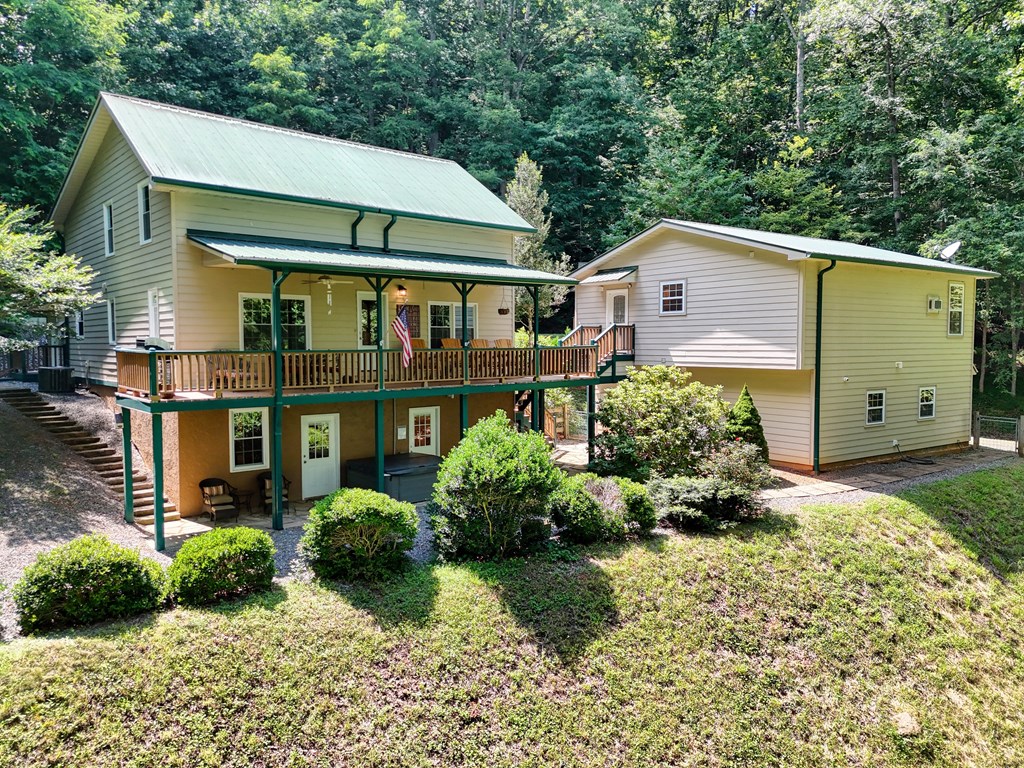 317 Collins Creek Road Hiawassee, GA 30546 - Photo 2 of 75