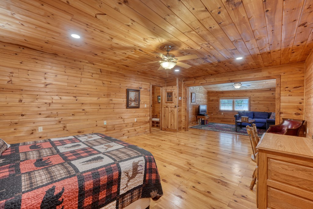 317 Collins Creek Road Hiawassee, GA 30546 - Photo 28 of 75