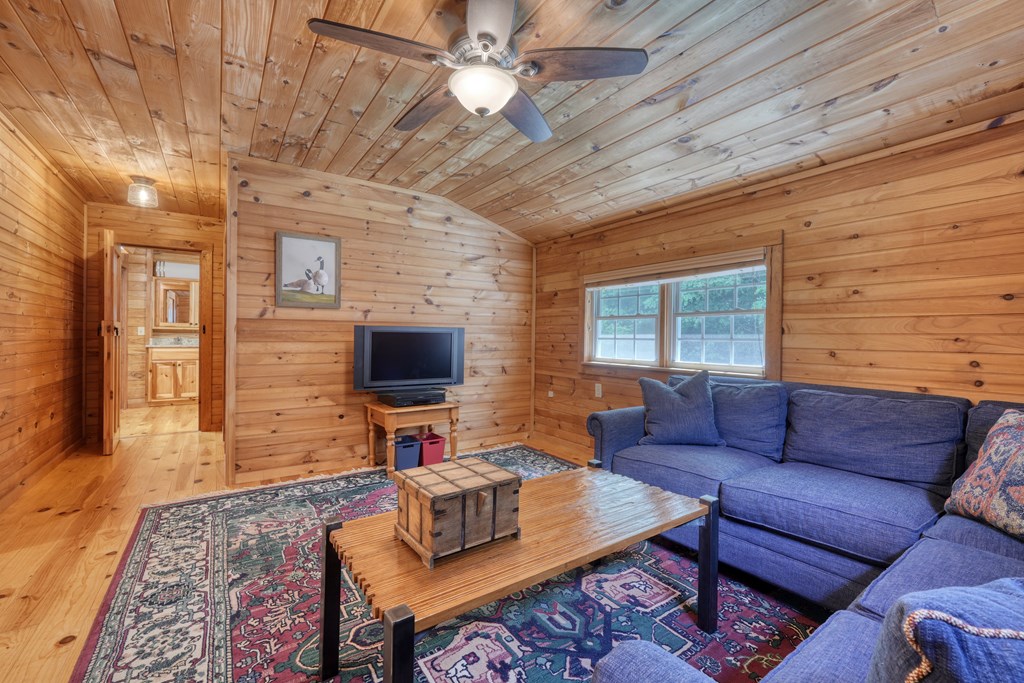 317 Collins Creek Road Hiawassee, GA 30546 - Photo 29 of 75