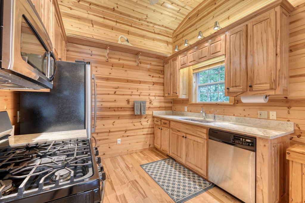 317 Collins Creek Road Hiawassee, GA 30546 - Photo 42 of 75