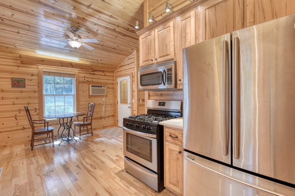 317 Collins Creek Road Hiawassee, GA 30546 - Photo 44 of 75