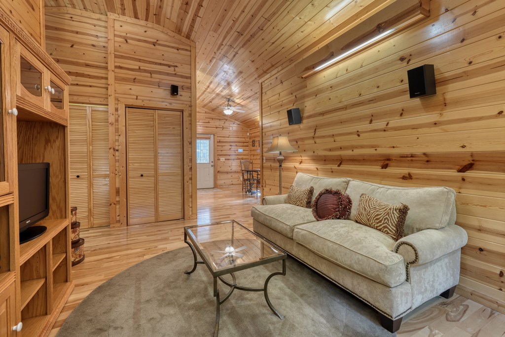 317 Collins Creek Road Hiawassee, GA 30546 - Photo 48 of 75