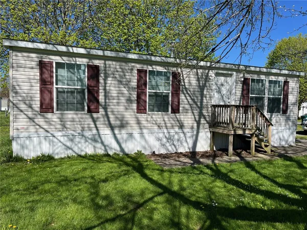 $39,900 | 11860 Maplewood Drive, Wolcott, NY 14590