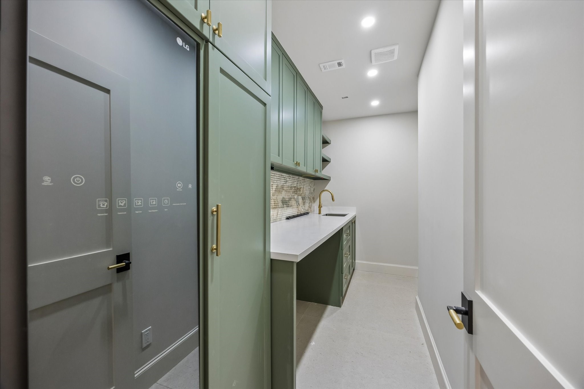 2320 North Boulevard Houston, TX 77098 - Photo 35 of 43