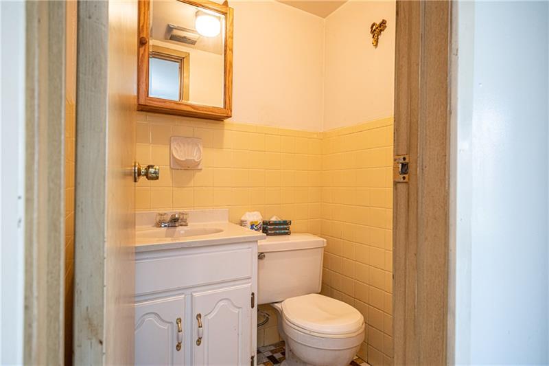 103 Louis Drive McKees Rocks, PA 15136 - Photo 20 of 24 Half-bath in finished basement.
