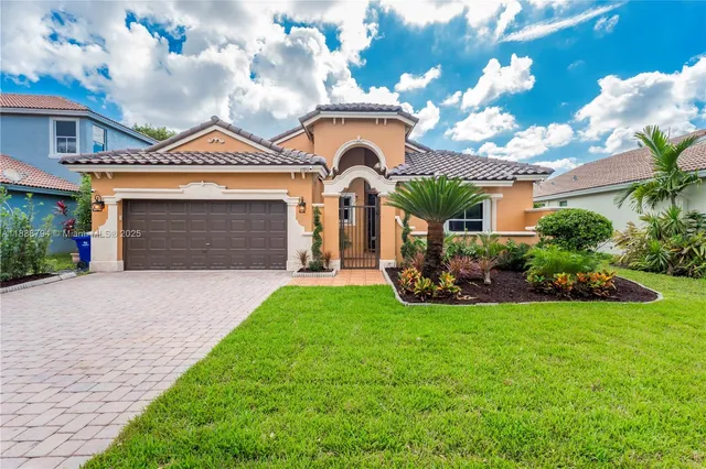 $780,000 | 2791 Southwest 190th Avenue, Miramar, FL 33029
