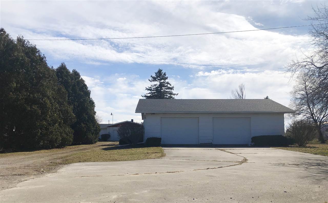 1082 East Beaver Road Kawkawlin, MI 48631 - Photo 9 of 56 Gallery Image 9