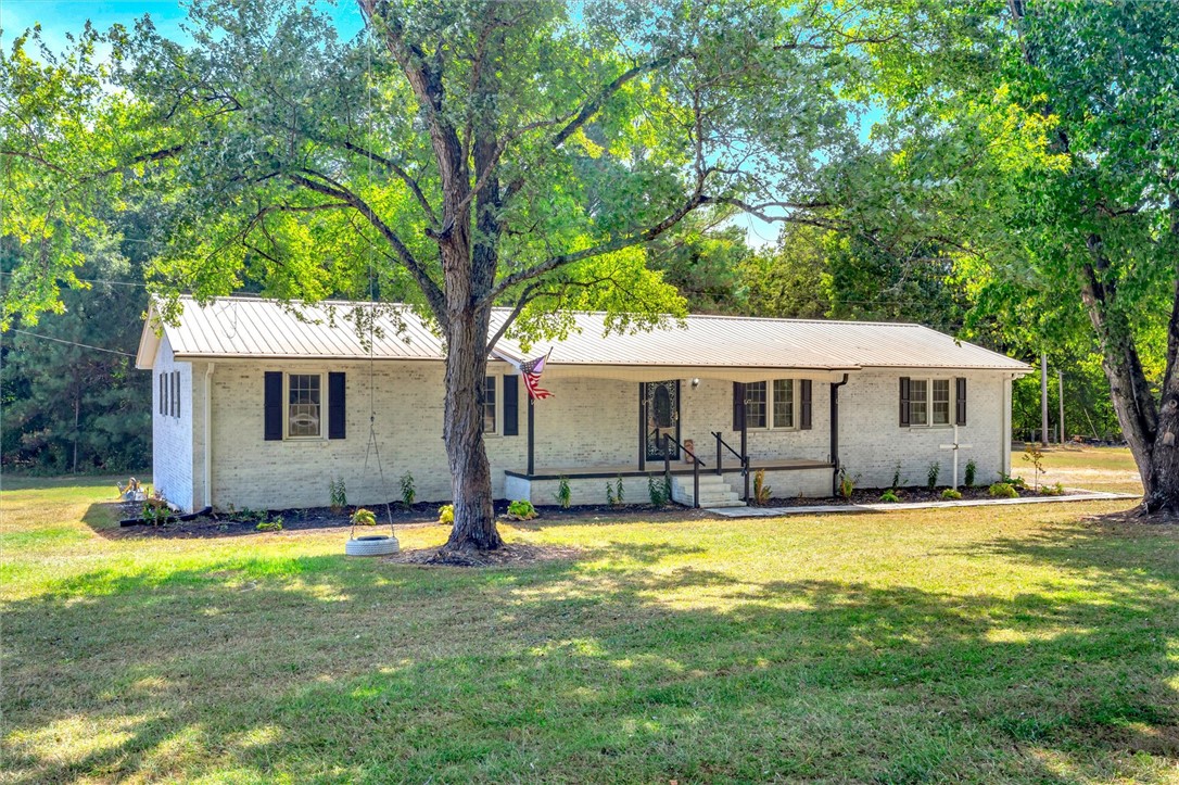 221 Odell Road Liberty, SC 29657 - Photo 2 of 24