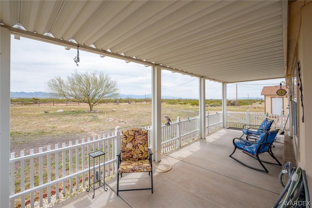 4795 Elfrida Road Golden Valley, AZ 86413 - Photo 11 of 44
